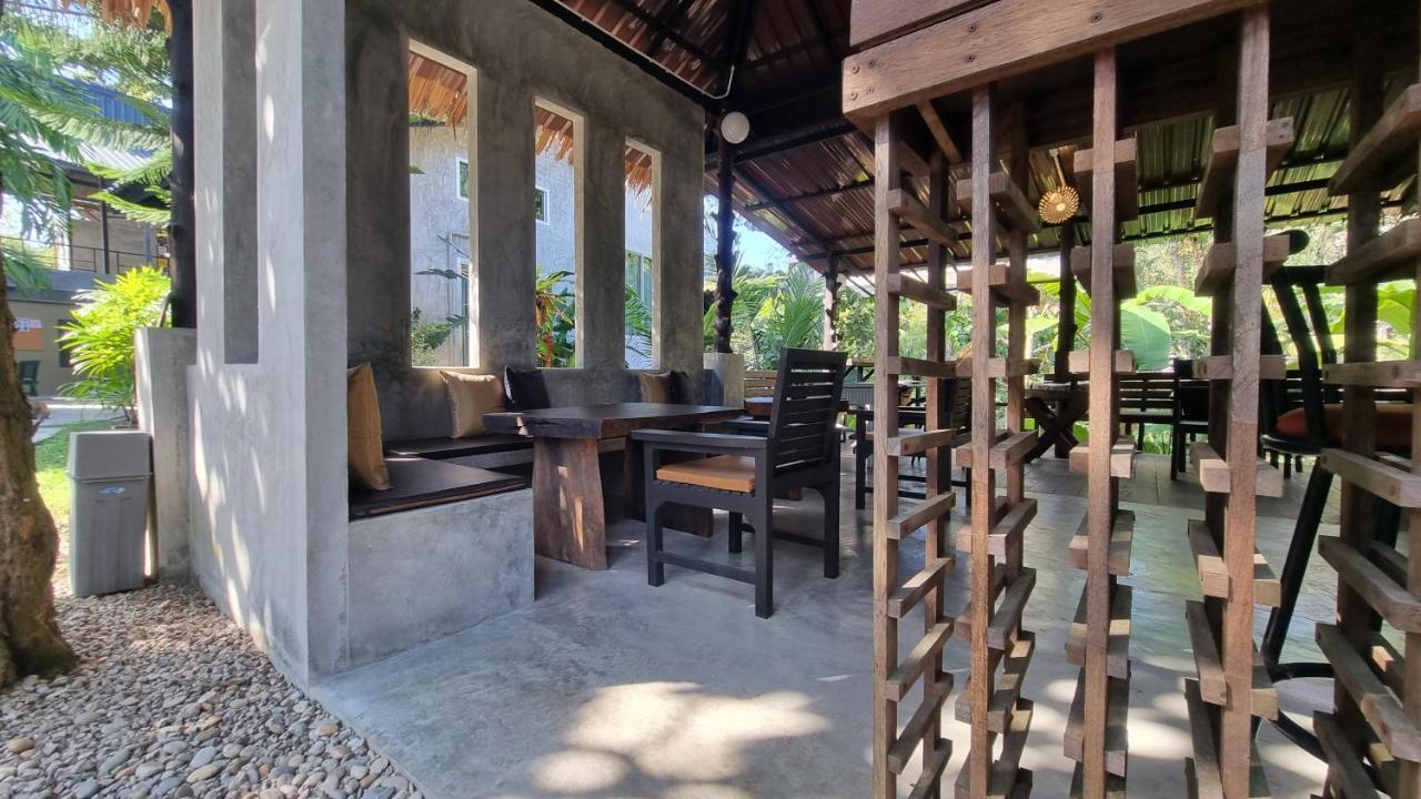 Ao Nang アオナン サード プレイス Bed & Breakfast エクステリア 写真